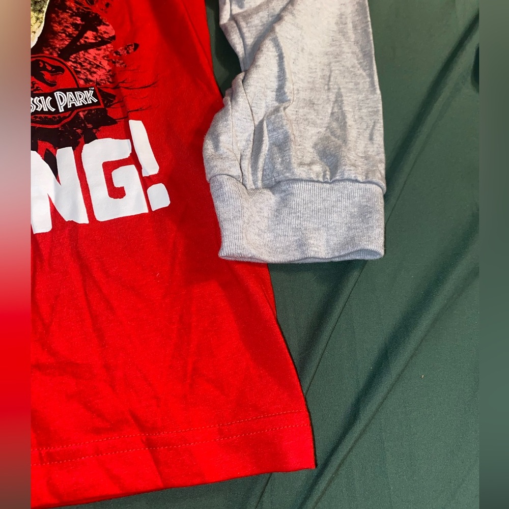 🦖Jurassic world long sleeve shirt🦖NWT,dinosaur long sleeve shirt🦖T-Rex shirt - Picture 5 of 11